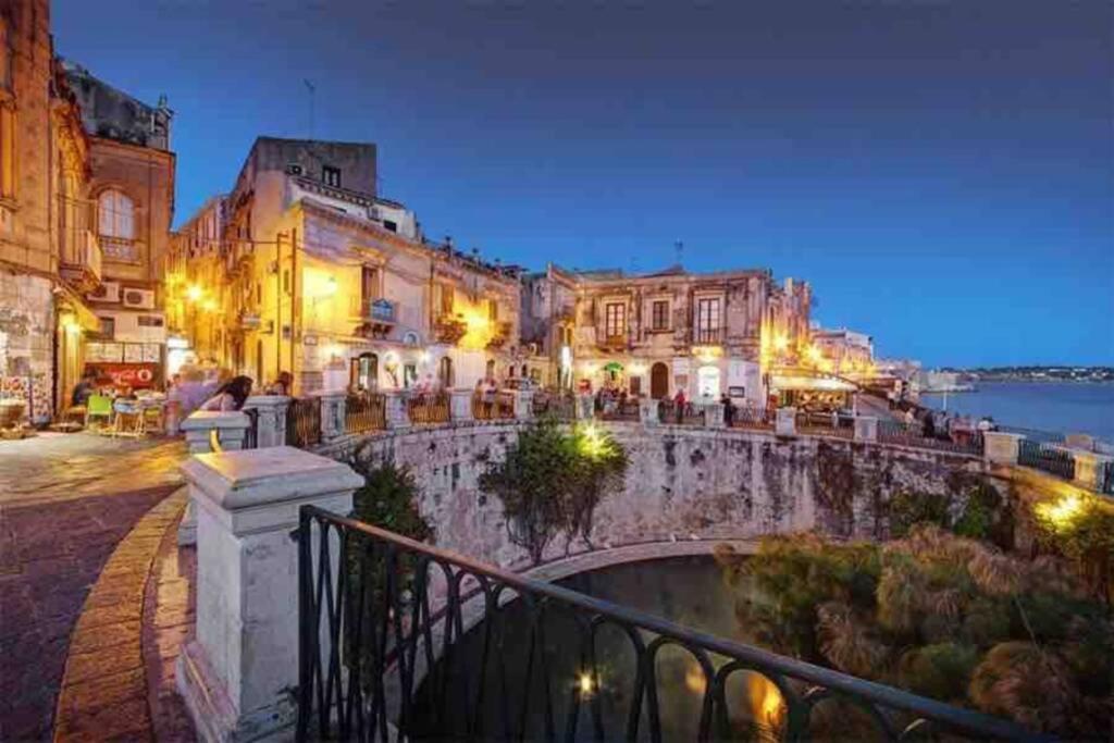 La Mansarda Vila Syracuse Exterior foto